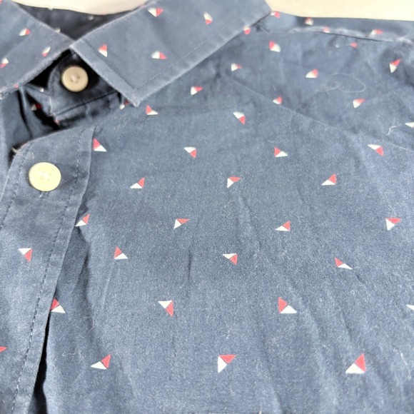 UNTUCKit Mens Large Slim Fit Navy Blue Triangle Print Short Sleeve Button Shirt - Picture 3 of 8